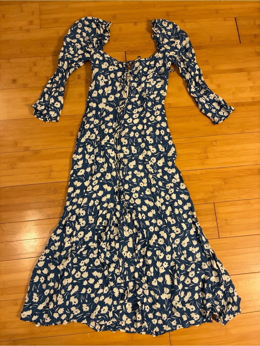 Reformation Navy and White Floral Long Sleeve Midi Dress